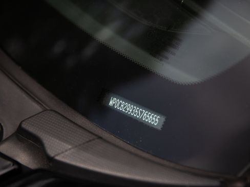 Used 2005 Porsche 911 Carrera S image 58