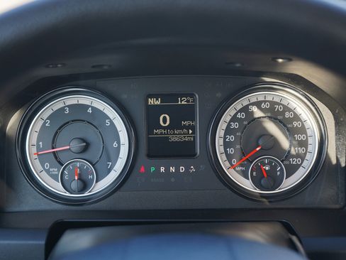 Used 2017 RAM 2500 Tradesman w/ Chrome Appearance Group image 20