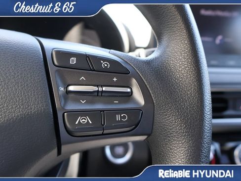 Used 2022 Hyundai Kona SEL w/ Cargo Package FWD image 28