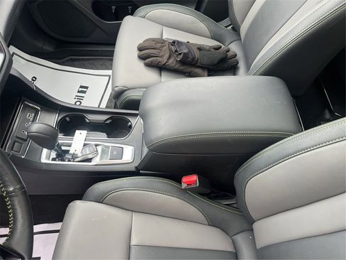 Used 2023 Subaru Ascent Onyx Edition image 15