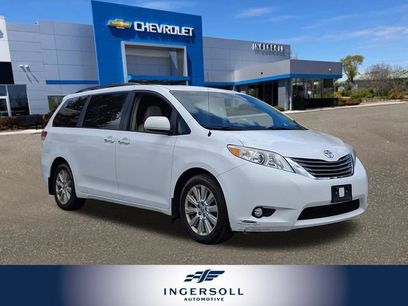 Used 2014 Toyota Sienna XLE w/ Entertainment Package