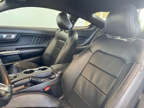 Used 2021 Ford Mustang Premium RWD image 23
