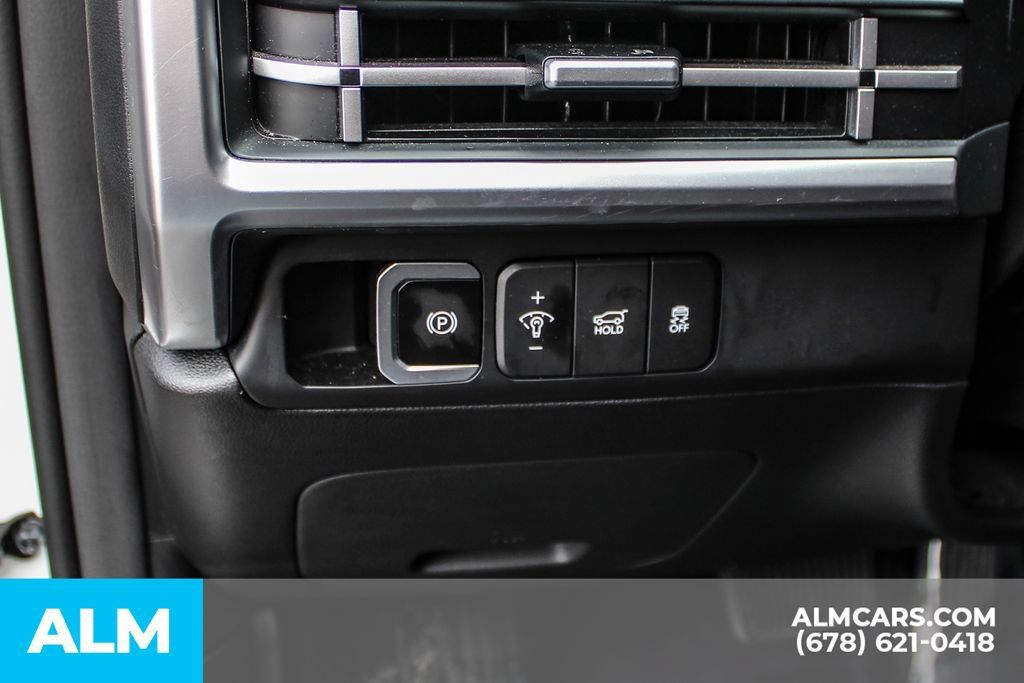 Used 2026 Hyundai Santa Fe SEL AWD/4WD image 30