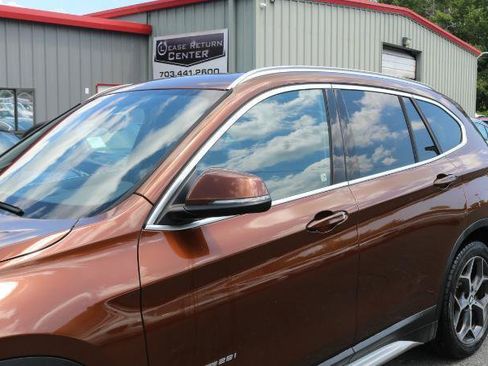 Used 2016 BMW X1 xDrive28i w/ Premium Package AWD/4WD image 4