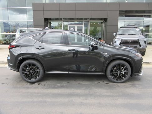 New 2026 Lexus NX 450h+ F Sport AWD/4WD image 12