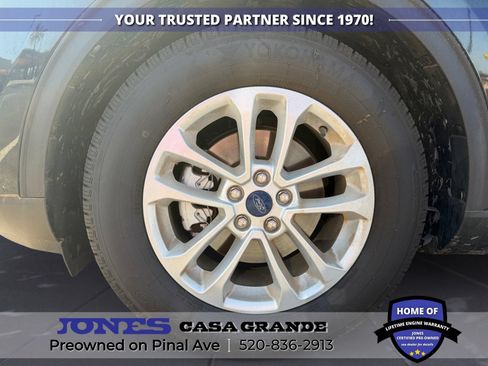 Used 2021 Ford Escape SE FWD image 21