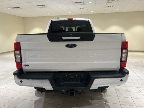 Used 2021 Ford F250 Lariat w/ Lariat Value Package AWD/4WD image 4