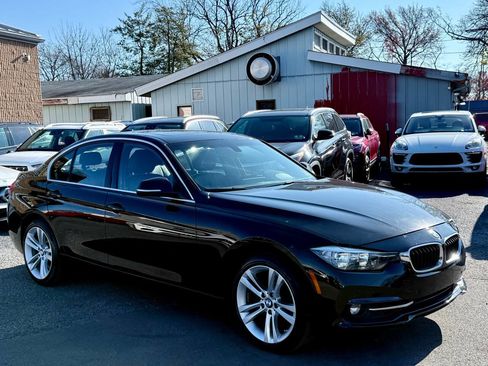 Used 2017 BMW 330i xDrive Sedan image 9