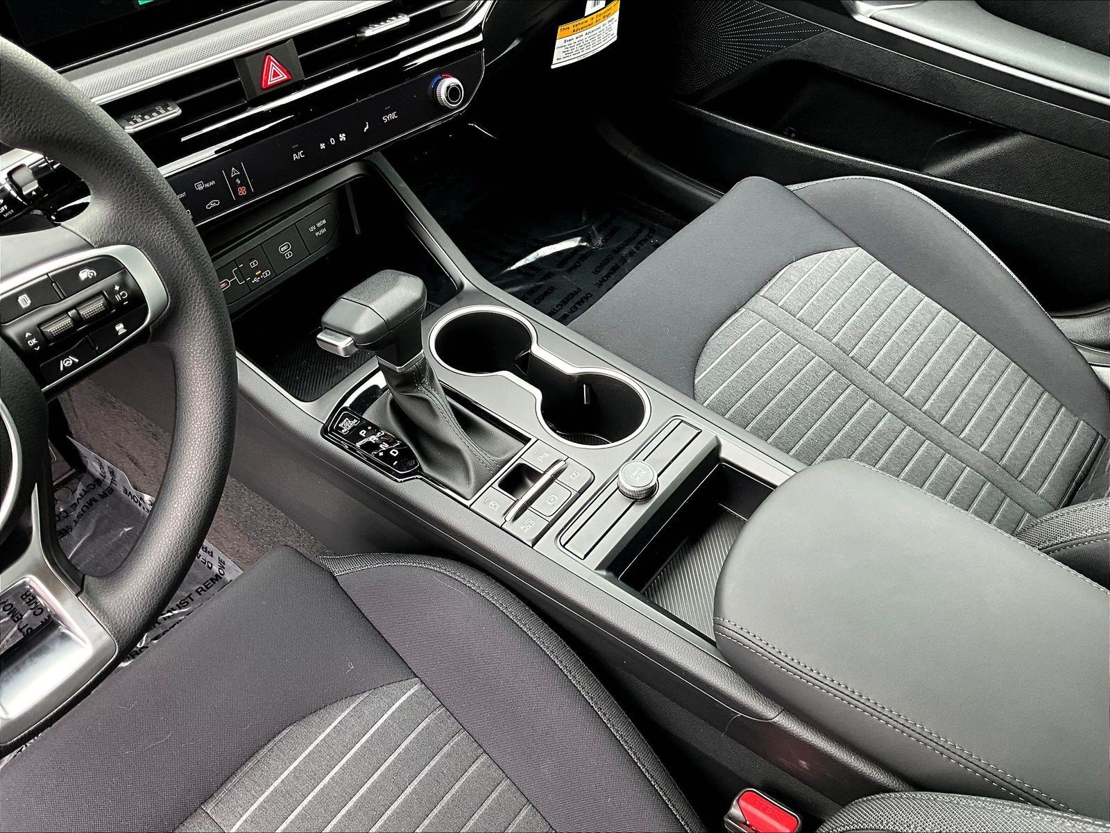 New 2026 Kia K5 LXS FWD image 12
