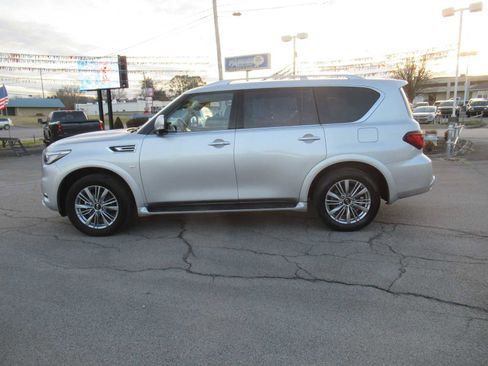 Used 2019 INFINITI QX80 Luxe image 2