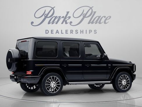 Used 2023 Mercedes-Benz G 550 image 23