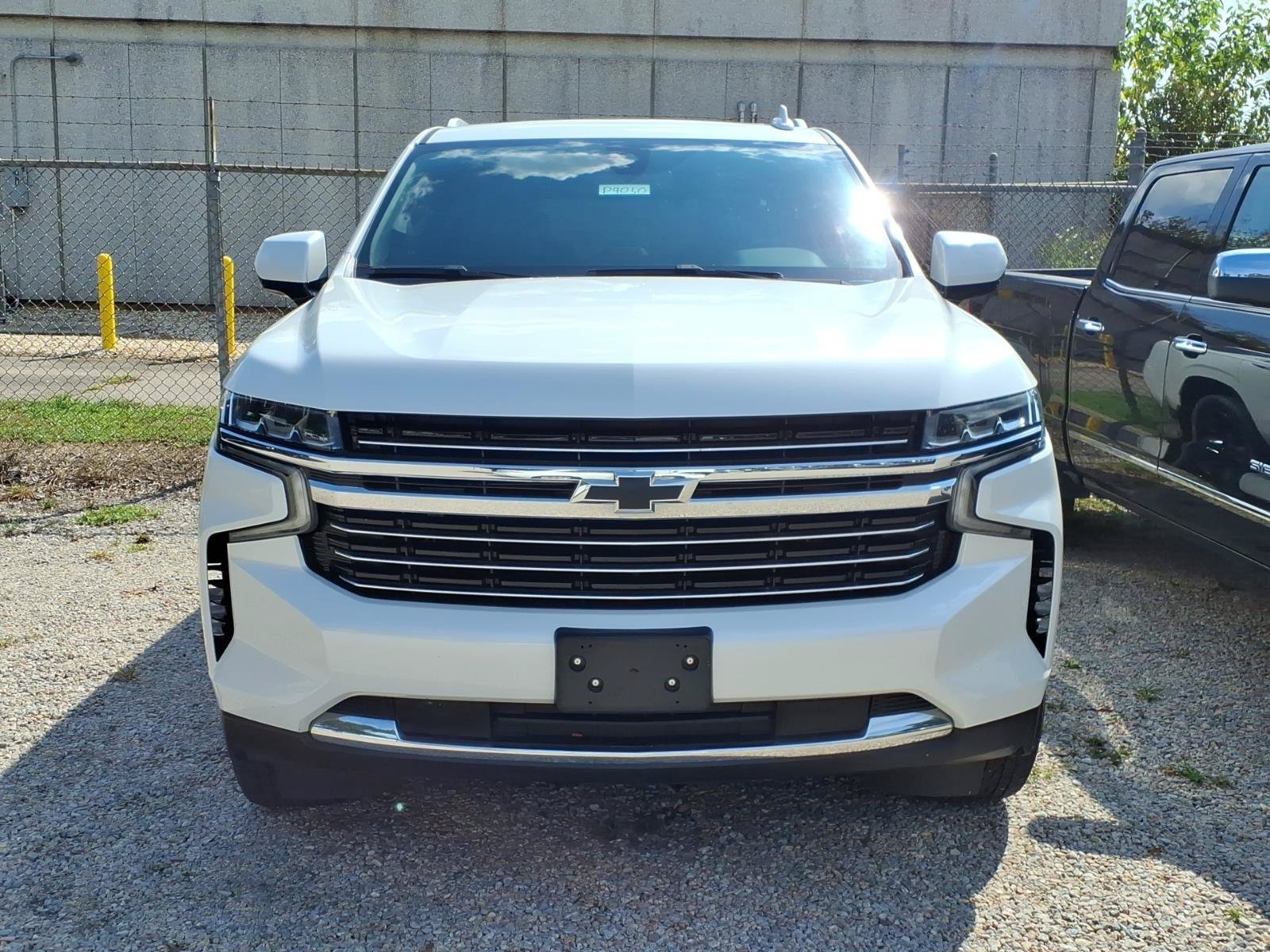 Used 2021 Chevrolet Tahoe LT w/ Rear Media and Nav Package AWD/4WD image 2