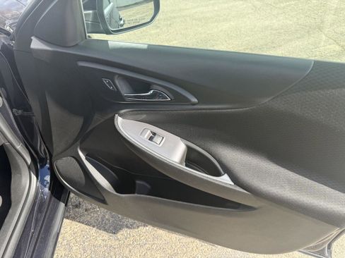Used 2023 Chevrolet Malibu LT image 35