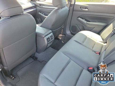 Used 2024 Nissan Altima 2.5 SL FWD image 14
