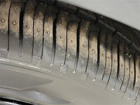 Certified 2025 Honda Accord LX image 12