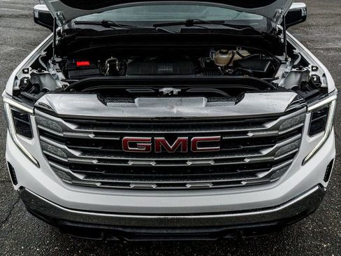 Used 2023 GMC Sierra 1500 SLE AWD/4WD image 46