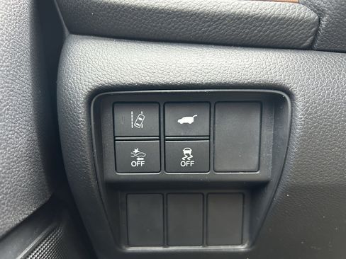 Used 2017 Honda CR-V EX-L image 18