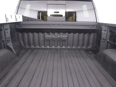 Used 2025 GMC Sierra 1500 Denali Ultimate AWD/4WD image 32