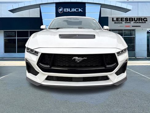 Used 2024 Ford Mustang GT RWD image 2