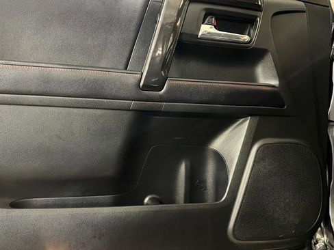 Used 2018 Toyota 4Runner SR5 image 21