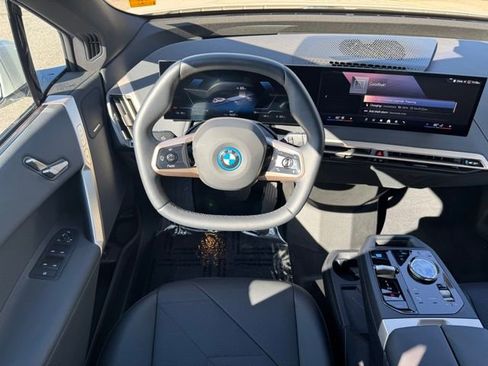 Certified 2025 BMW iX xDrive50 image 18