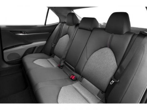 Certified 2018 Toyota Camry LE image 12