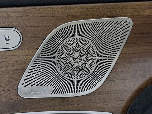 Used 2022 Mercedes-Benz GLS 450 4MATIC image 19