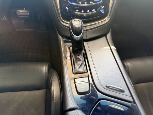Used 2016 Cadillac CTS V w/ Luxury Package RWD image 74