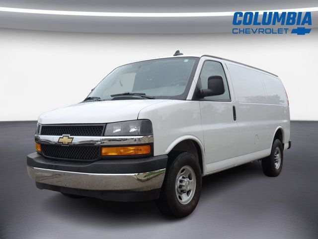 Used 2024 Chevrolet Express 2500 w/ Driver Convenience Package RWD image 6