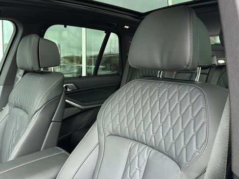 New 2026 BMW X5 xDrive40i AWD/4WD image 25