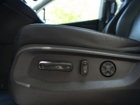 Used 2023 Honda Odyssey Touring image 41