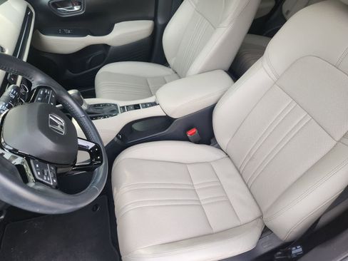 Used 2023 Honda HR-V EX-L image 11