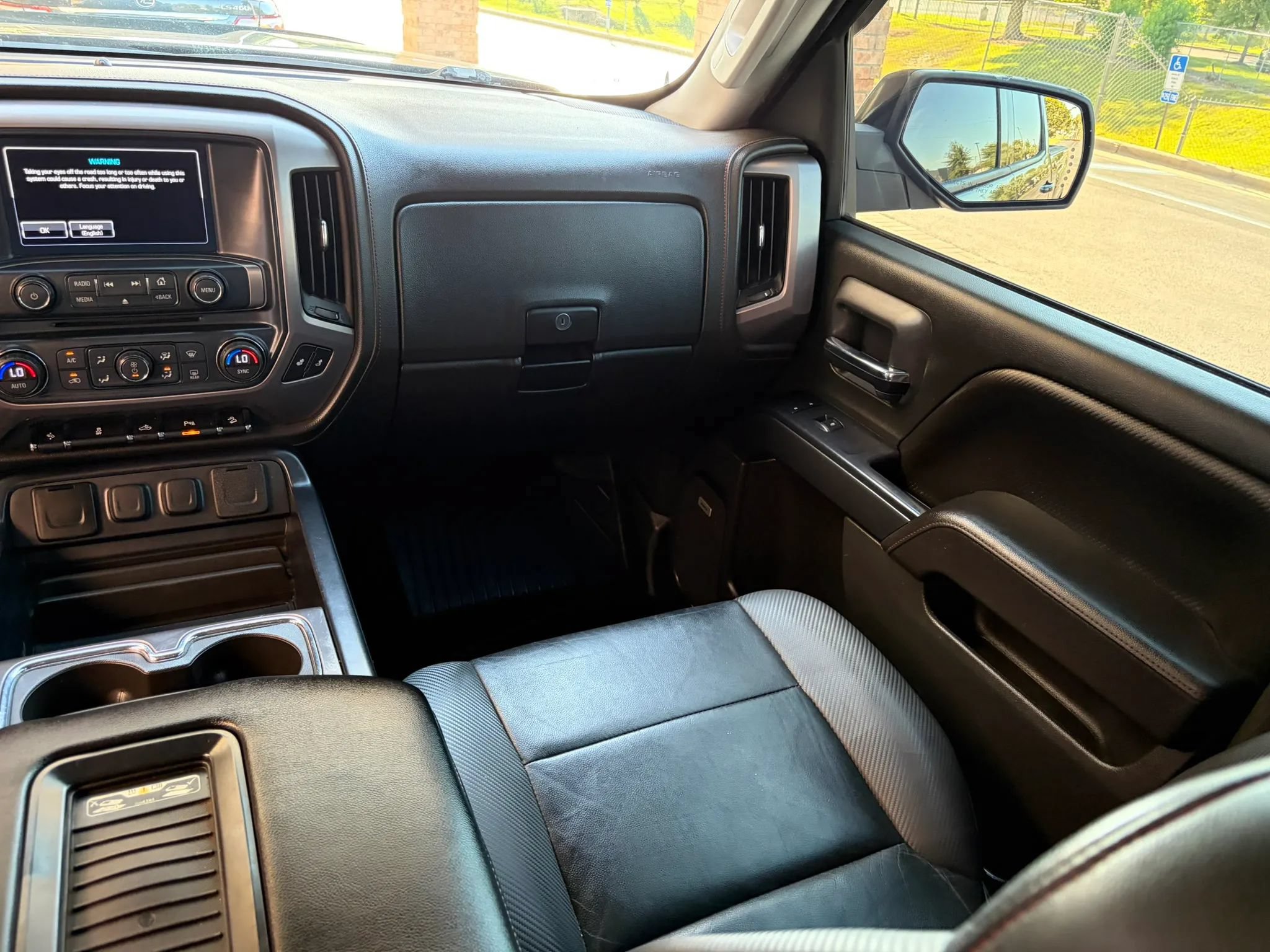 Used 2017 GMC Sierra 1500 SLT AWD/4WD image 24