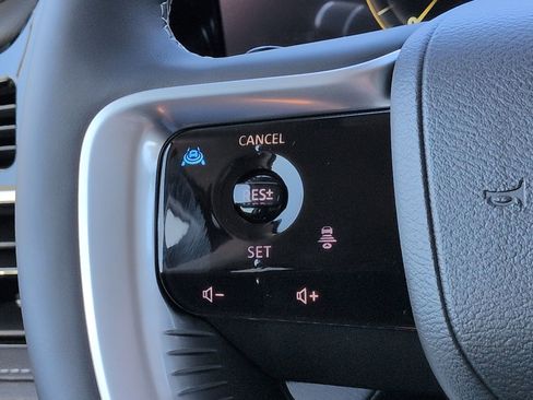 New 2026 INFINITI QX80 Luxe w/ Cargo Package image 27