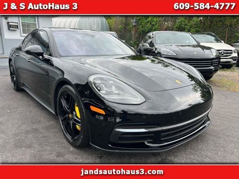 Used 2017 Porsche Panamera 4 AWD/4WD image 1