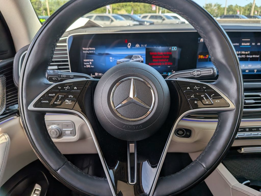 Used 2024 Mercedes-Benz GLE 350 4MATIC image 15