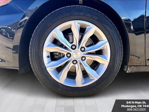 Used 2024 Chevrolet Malibu LT image 31