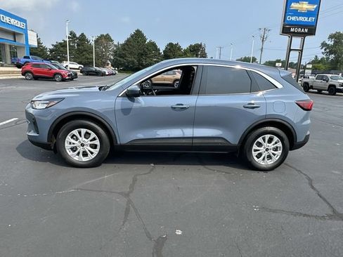 Used 2024 Ford Escape Active w/ Tech Pack #2 AWD/4WD image 4