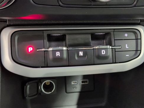 Used 2020 GMC Acadia SLE image 35