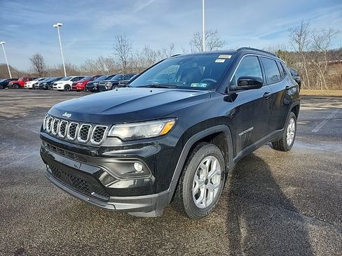 New 2026 Jeep Compass Latitude AWD/4WD image 7
