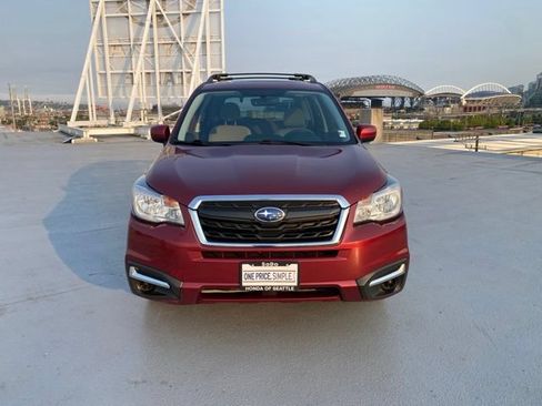 Used 2018 Subaru Forester 2.5i Premium AWD/4WD image 3