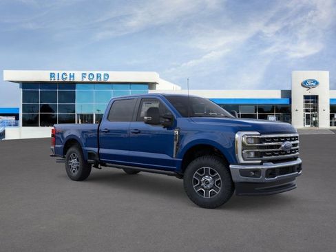 New 2026 Ford F250 Lariat w/ FX4 Off-Road Package AWD/4WD image 12