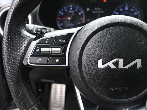 Used 2023 Kia Forte GT-Line w/ GT-Line Premium Package image 15