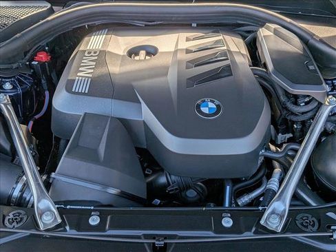 New 2026 BMW 530i xDrive w/ Premium Package AWD/4WD image 18