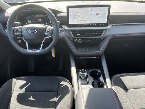 New 2025 Ford Explorer ST image 21