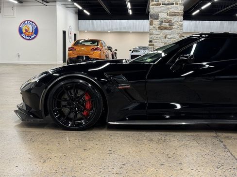 Used 2017 Chevrolet Corvette Grand Sport RWD image 5
