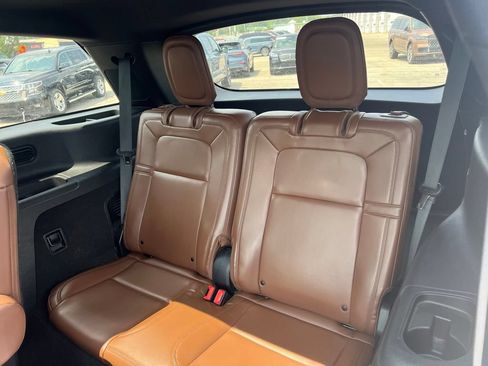 Used 2020 Lincoln Aviator Reserve w/ Equipment Group 202A AWD/4WD image 10