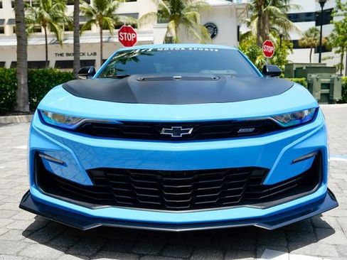 Used 2022 Chevrolet Camaro SS RWD image 7