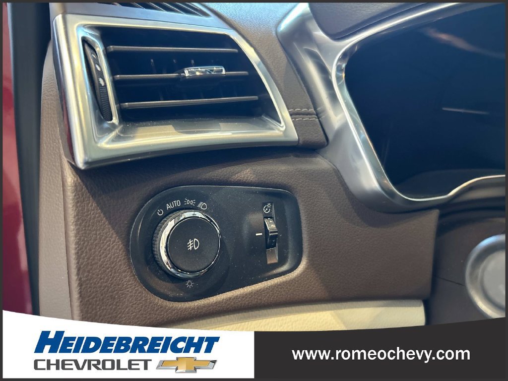 Used 2015 Cadillac SRX Luxury FWD image 31