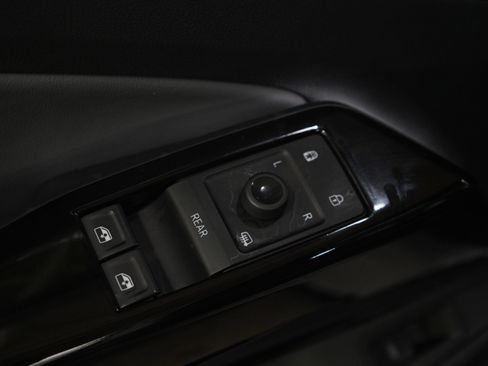 Used 2023 Volkswagen ID.4 Pro S RWD image 20